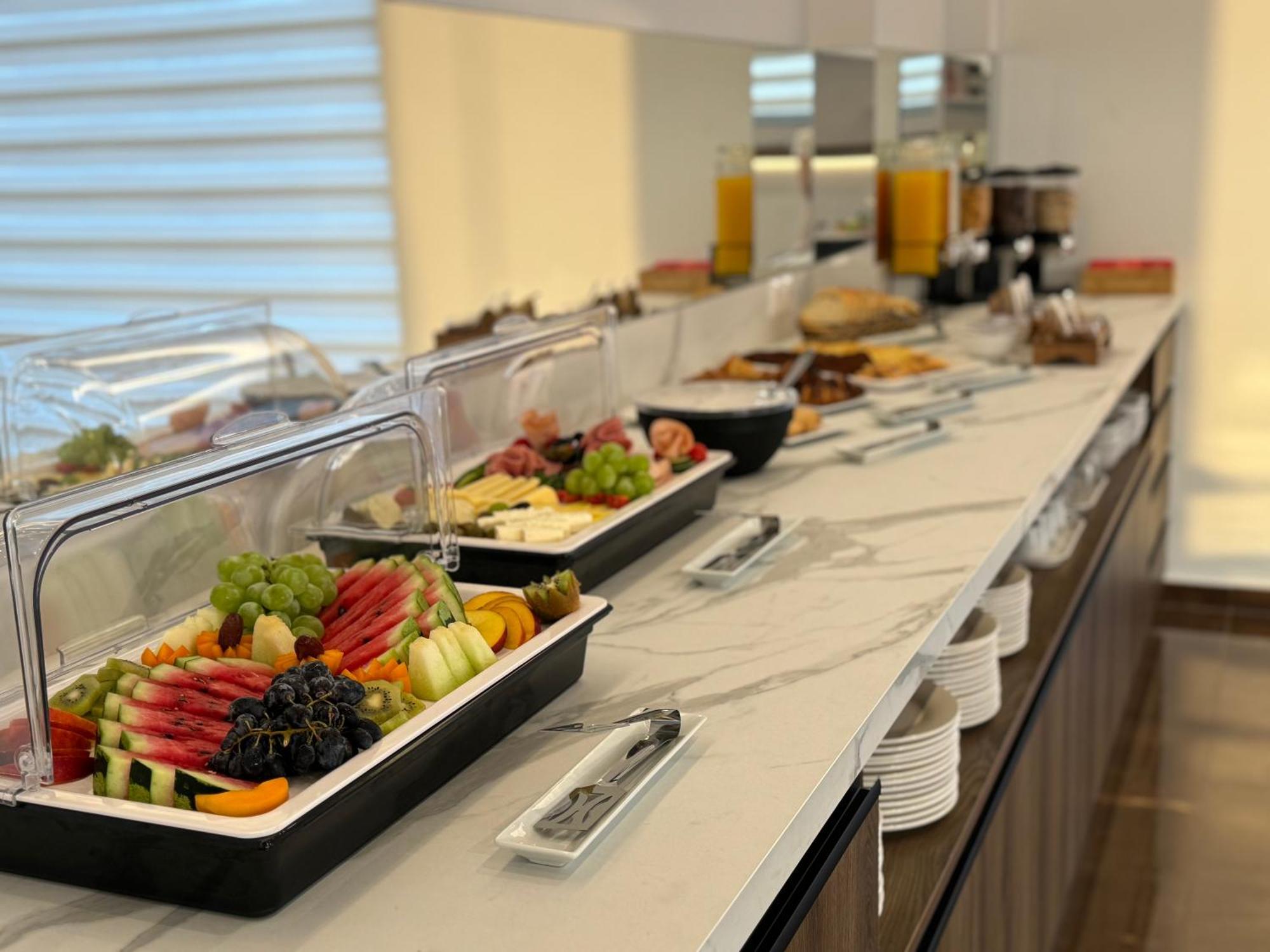 Kalasa Hotel Sarandë 外观 照片