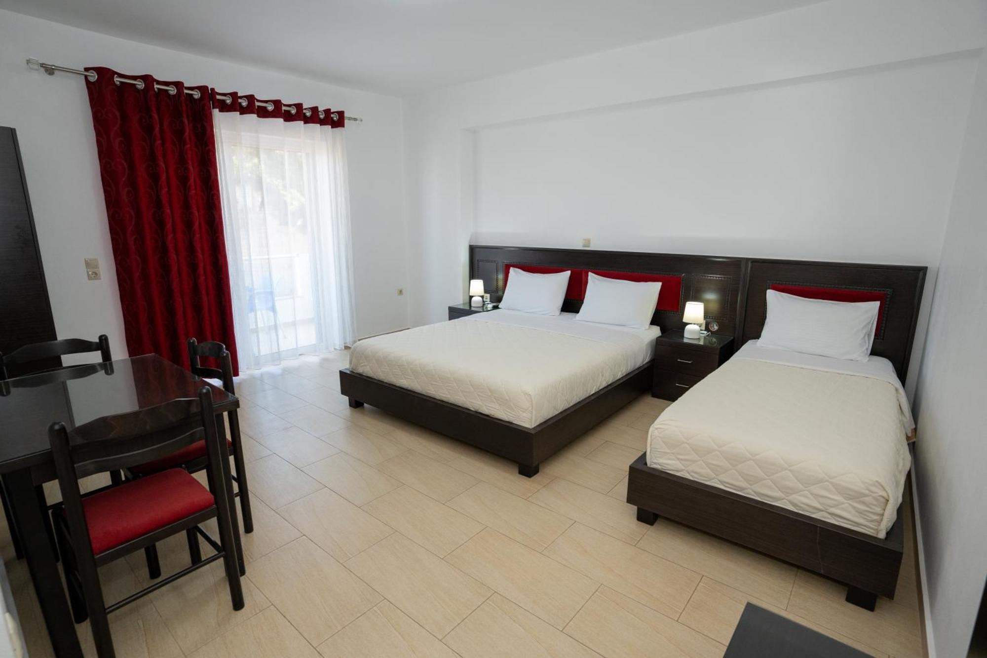 Kalasa Hotel Sarandë 外观 照片