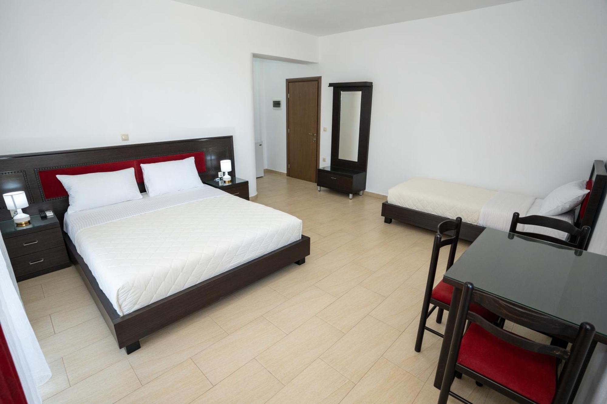 Kalasa Hotel Sarandë 外观 照片