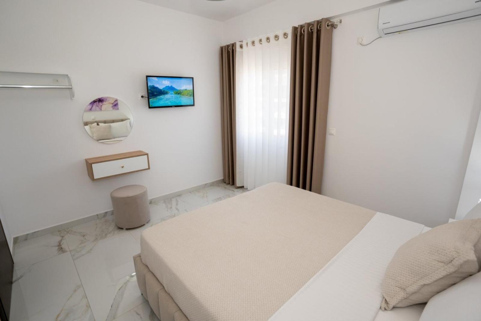 Kalasa Hotel Sarandë 外观 照片
