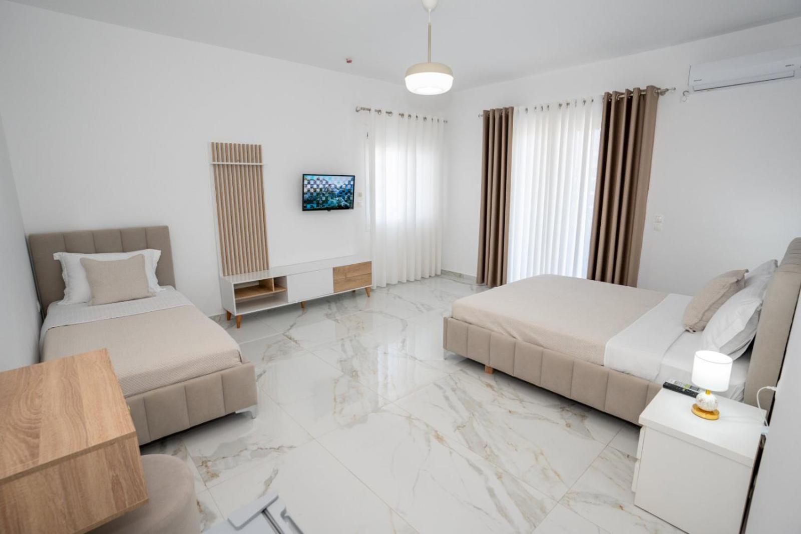 Kalasa Hotel Sarandë 外观 照片